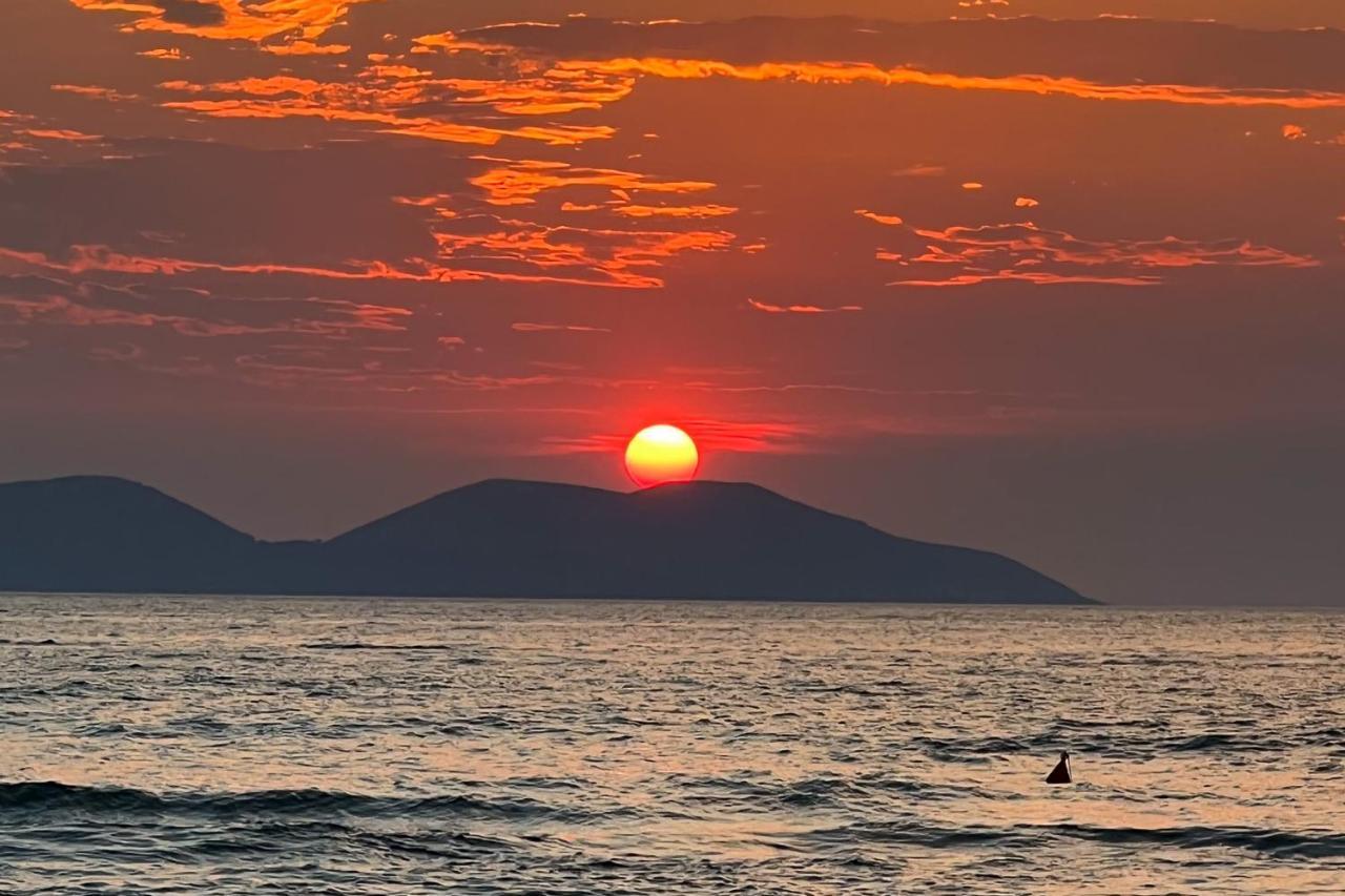 Sealavita, Modern 2 Bedroom Apartment Sea & Sunset View Vlorë Екстериор снимка