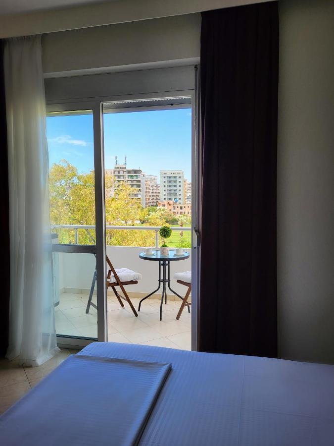 Sealavita, Modern 2 Bedroom Apartment Sea & Sunset View Vlorë Екстериор снимка